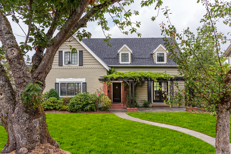 Nice house in a suburb with nice curb appeal.